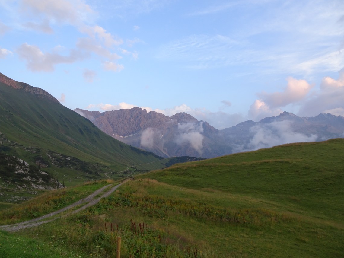 on the way to Freschenhaus